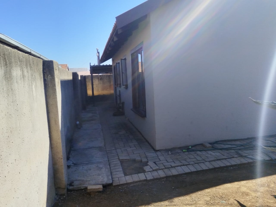 3 Bedroom Property for Sale in Boitekong Ext 9 North West